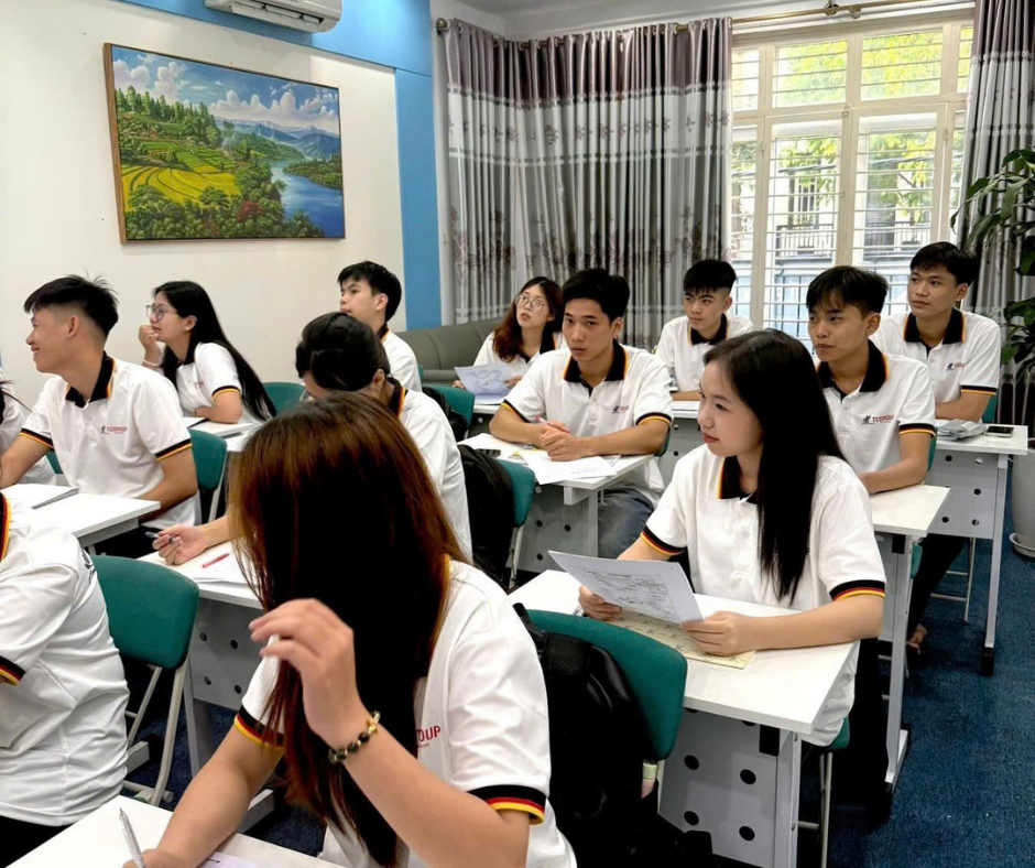 LỚP HỌC THANH CÚC